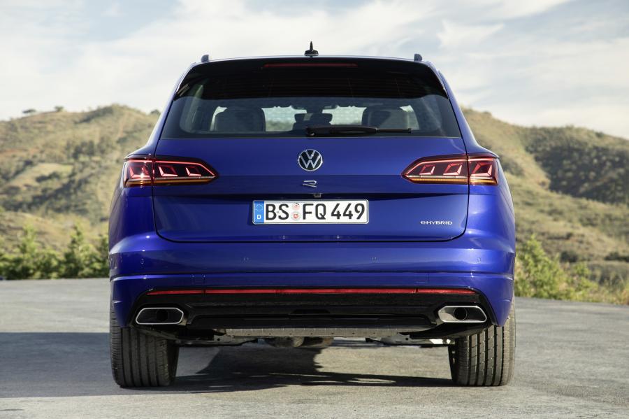  Volkswagen Touareg R 2020 года  (WW) (фото 17 из 61)